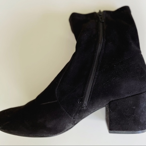 Steve Madden Ankle Boots - Picture 8 of 9